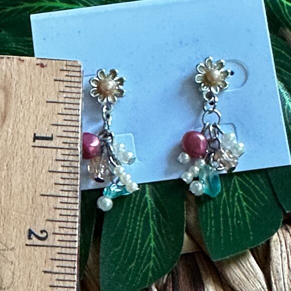 BOGO FREE SILVER CLUSTER BEADED FLORAL EARRINGS - Picture 3 of 4